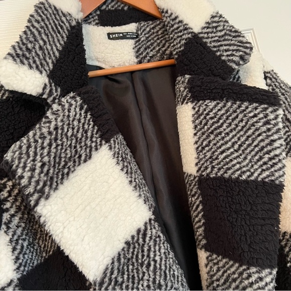SHEIN Black and White Plaid Teddy Jacket - Picture 4 of 7